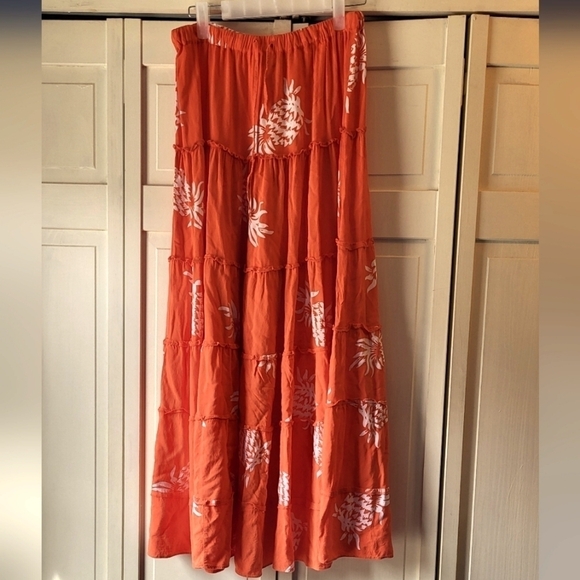 Go Fish Tiered Pinapple Print Maxi Skirt Size M - Picture 1 of 8